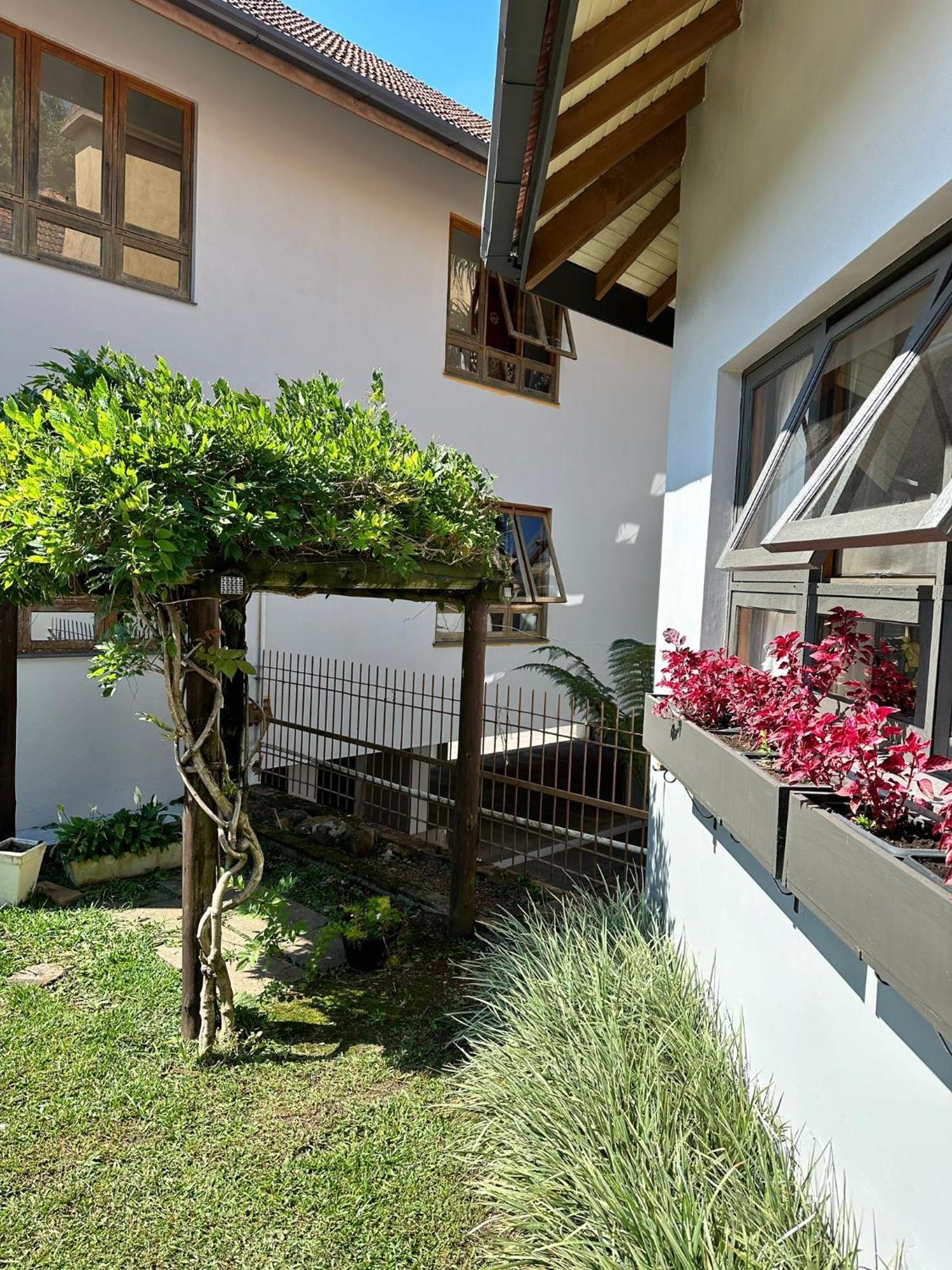 Pousada Villa Verde Canela Exterior photo